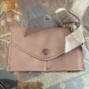 jensen stern leather jewelry case holder